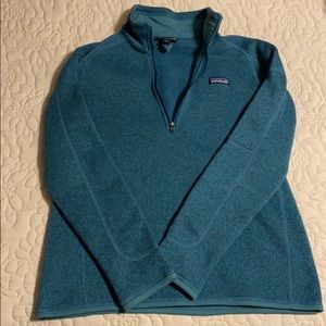 Women’s size large Patagonia 1/4 zip pullover